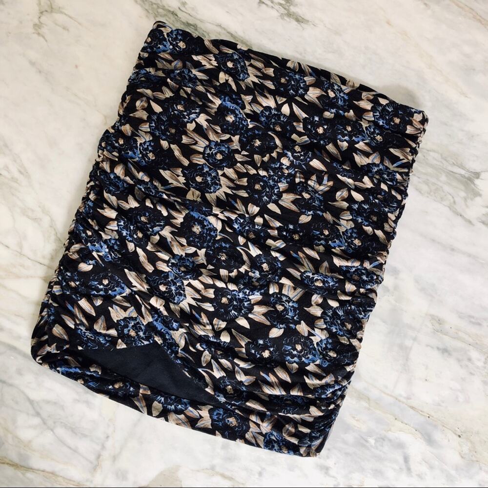 NWOT Womens Free People Ruched Tulip Hem Printed Floral Mini Tube Skirt XS - Picture 2 of 5